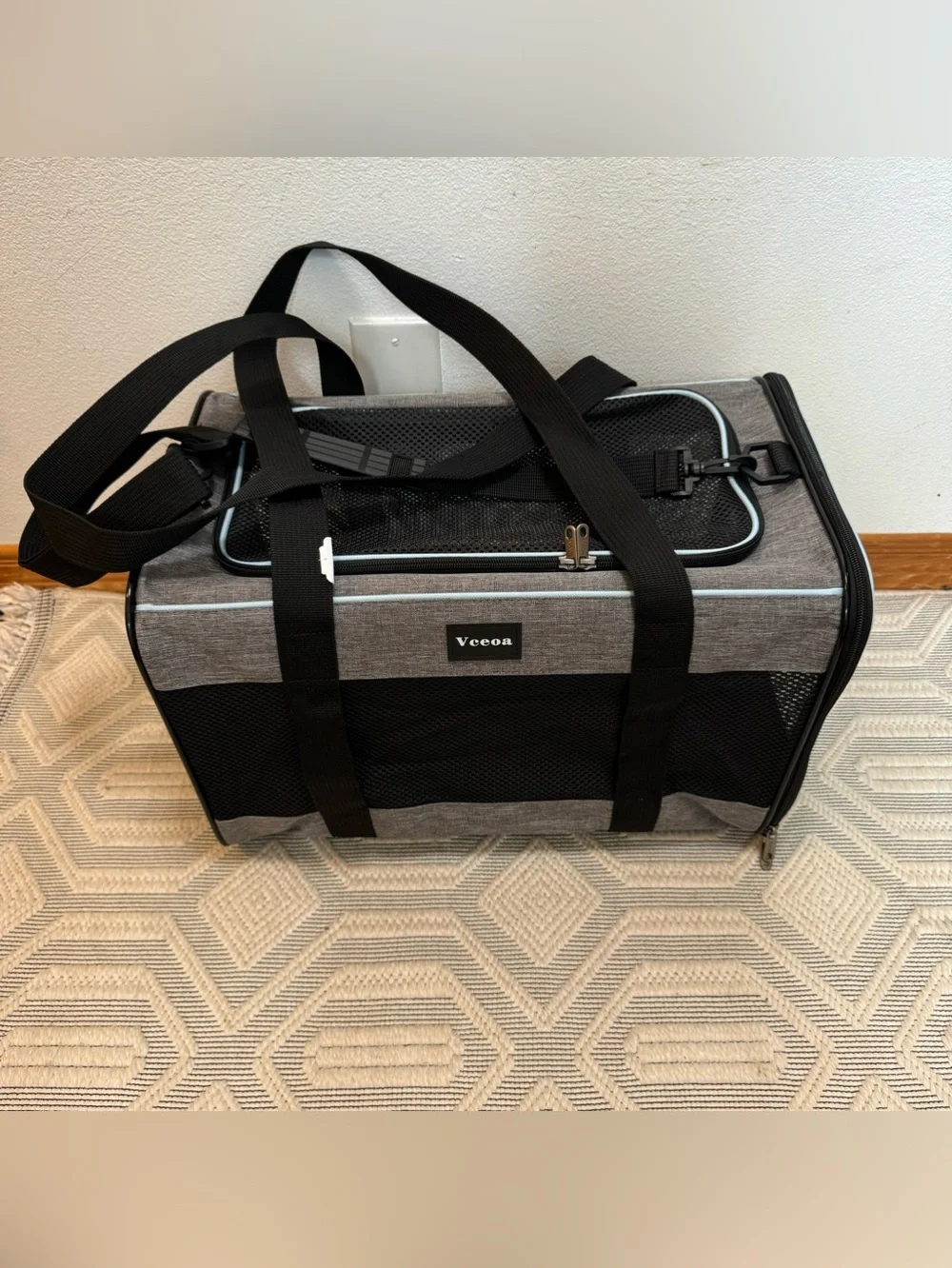 New. Vceoa Soft Pet Carrier 19”x12”x12” Foldable Dog Cat Travel Bag Gray